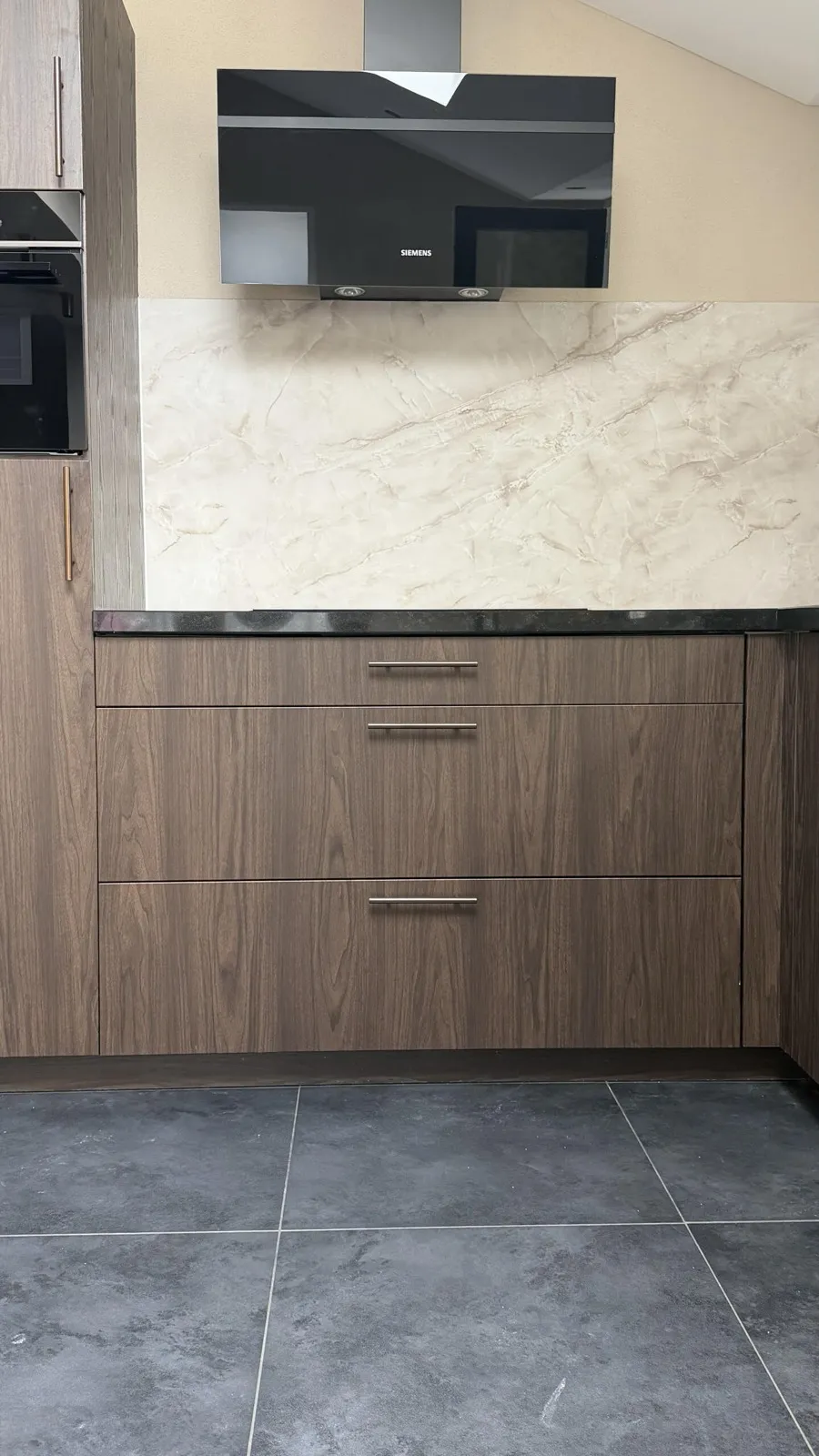 Keuken wrappen in Sint-Michielsgestel: van twijfel over kleur naar een compleet nieuwe keuken